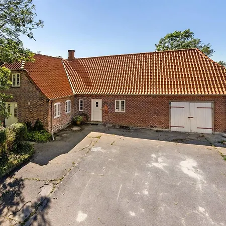 Myra - 18km From The Sea By Interhome Feriehus *